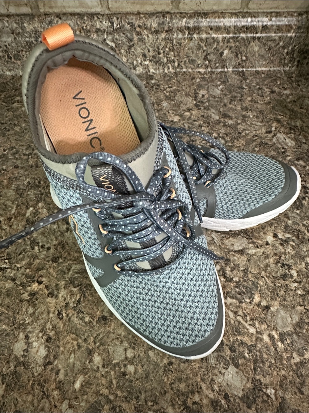 Vionic Alma Gray and Blue Slip-On Sneaker 8.5